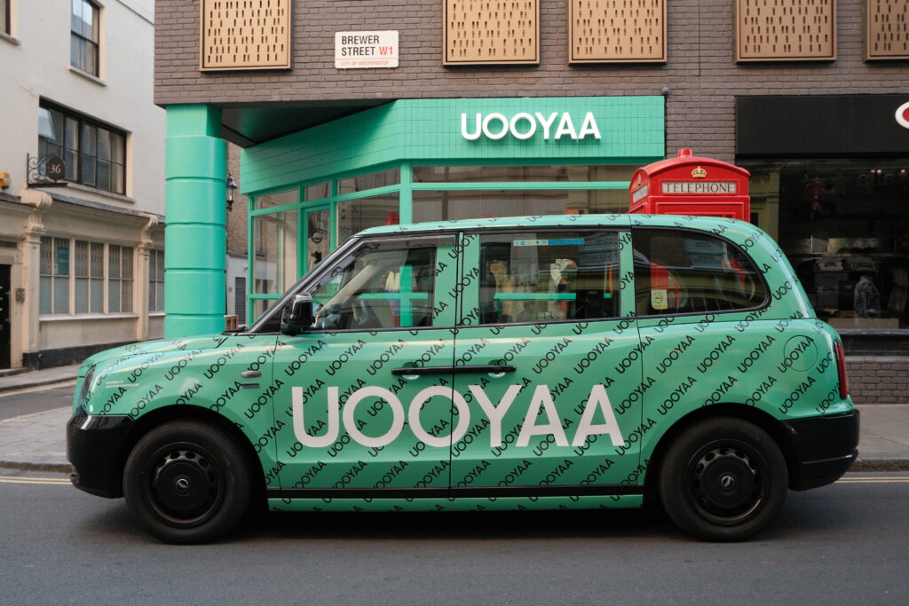 London Taxi advertising campaign for UOOYAA by London Taxi Advertisers. 